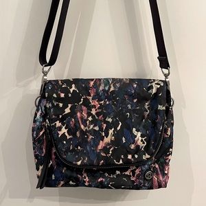 Lululemon Festival Bag